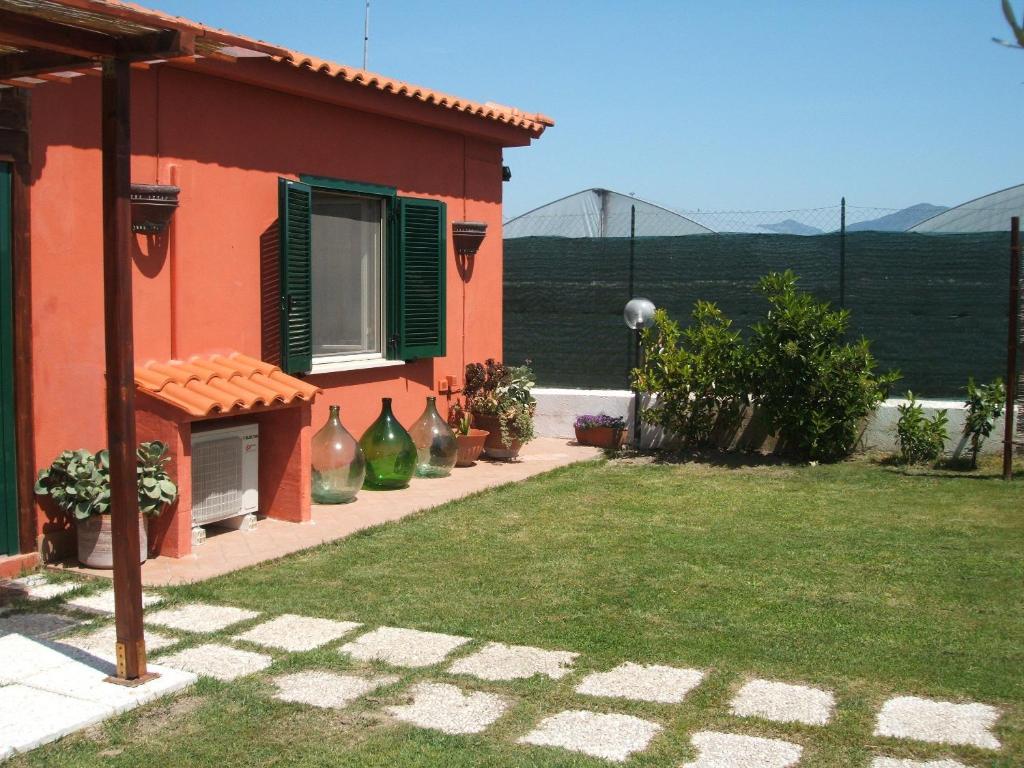 La Locanda Country House Borgo Montenero Екстер'єр фото