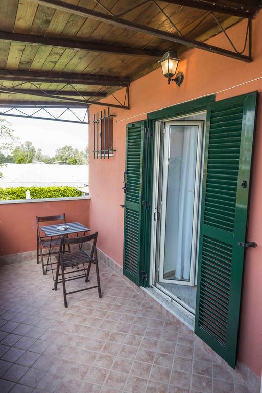 La Locanda Country House Borgo Montenero Екстер'єр фото